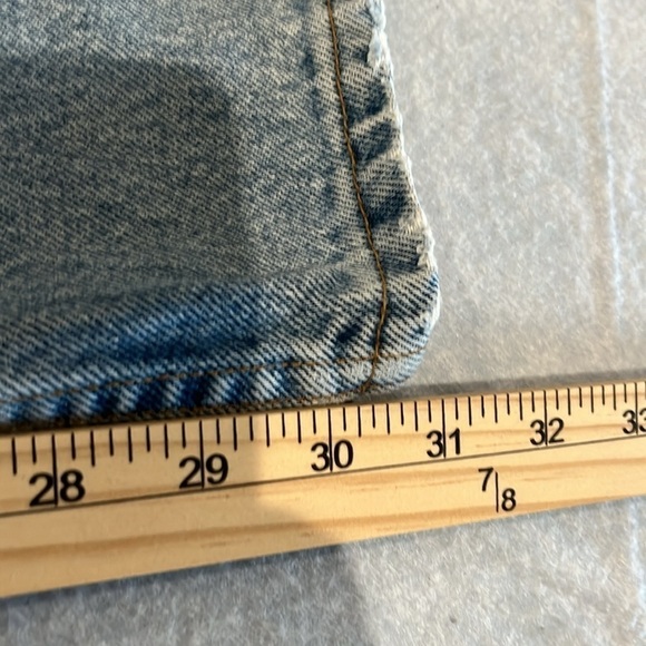 Men’s vintage 90s Levi’s 560 loose fit 36 x 31 - Picture 16 of 16